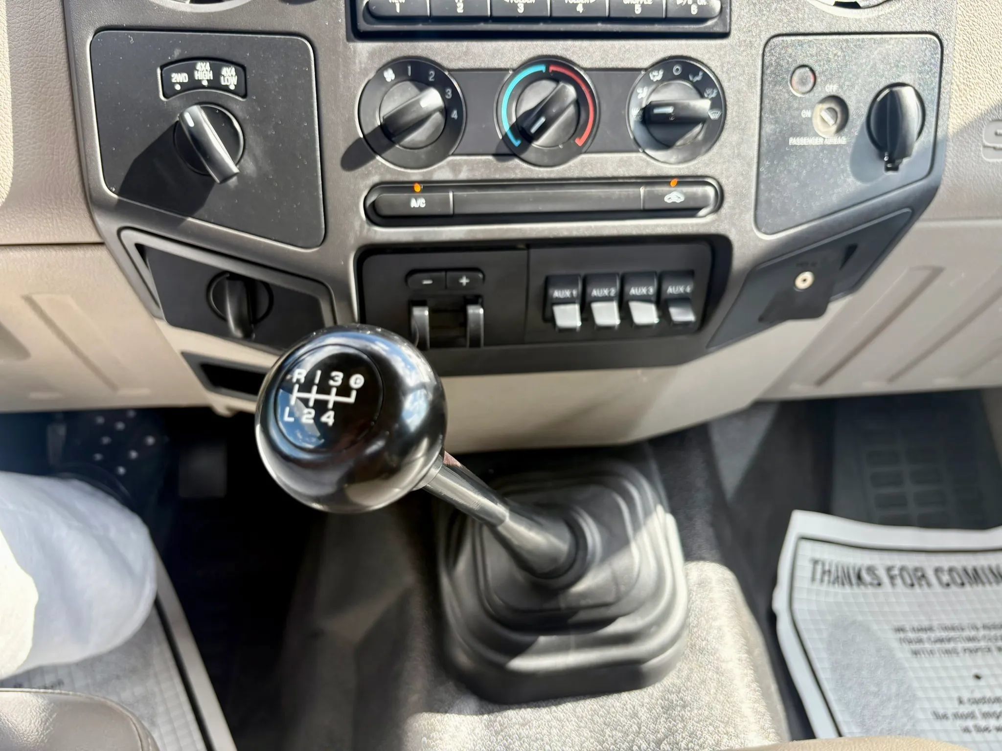 Used 2009 Ford F350 4x4 Regular Cab DRW Super Duty image 23
