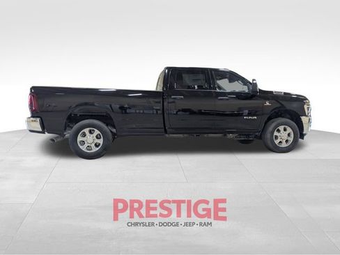 New 2025 RAM 3500 Big Horn image 4
