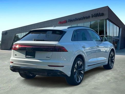 Used 2025 Audi Q8 Prestige w/ Prestige Package AWD/4WD image 5