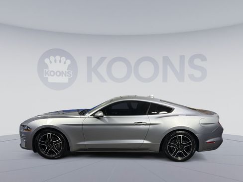 Used 2022 Ford Mustang Coupe w/ Equipment Group 101A RWD image 2