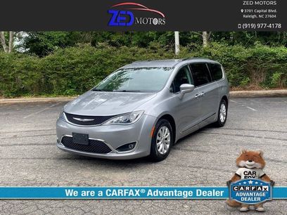 Used 2017 Chrysler Pacifica Touring-L