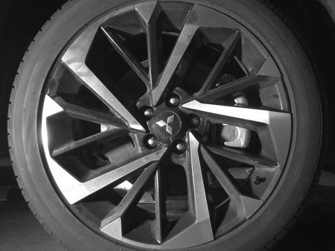 Used 2025 Mitsubishi Outlander SE AWD/4WD image 11