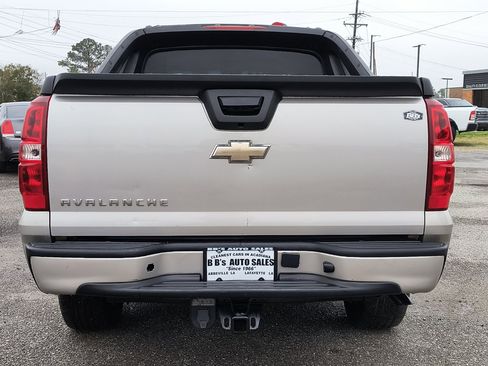 Used 2008 Chevrolet Avalanche LT image 4