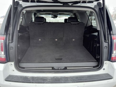 Used 2019 GMC Yukon XL SLT image 16