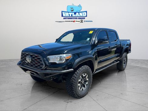 Used 2020 Toyota Tacoma TRD Off-Road AWD/4WD image 20