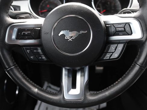 Used 2017 Ford Mustang GT Premium image 18