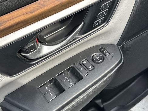 Used 2019 Honda CR-V EX-L image 15