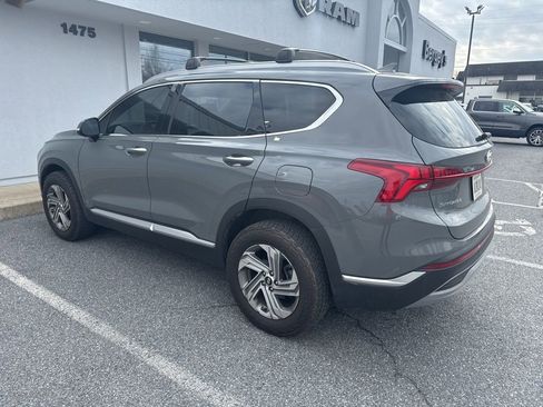 Used 2022 Hyundai Santa Fe SEL w/ Convenience + Premium Package image 4