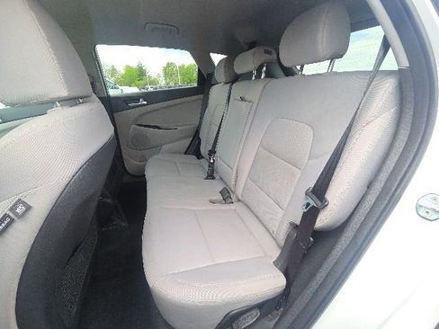 Used 2019 Hyundai Tucson SE AWD/4WD image 15