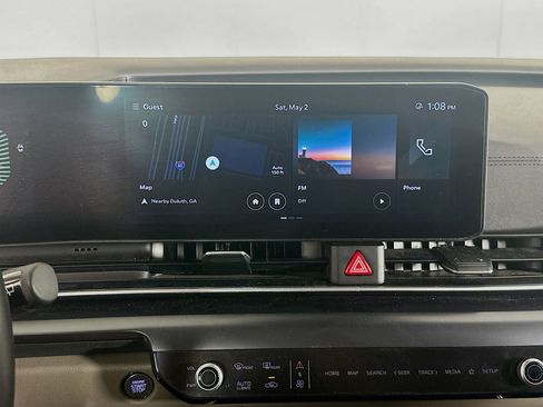 Used 2025 Kia Carnival FWD image 21