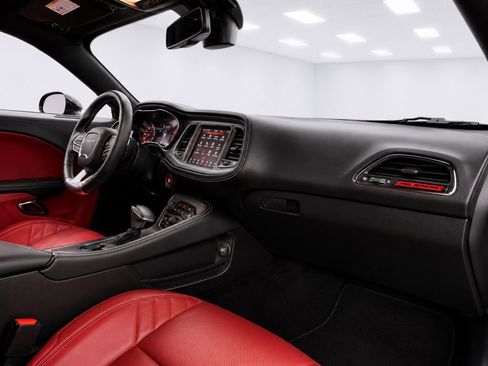 Used 2023 Dodge Challenger SRT Hellcat RWD image 16