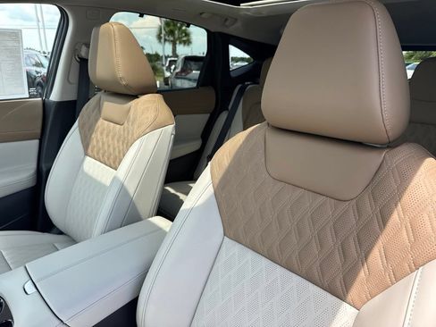 New 2026 Nissan Murano Platinum w/ Cargo Package AWD/4WD image 11