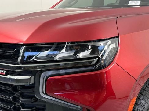Used 2021 Chevrolet Tahoe Z71 w/ Z71 Signature Package AWD/4WD image 8