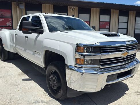 Used 2018 Chevrolet Silverado 3500 W/T w/ WT Convenience Package AWD/4WD image 1