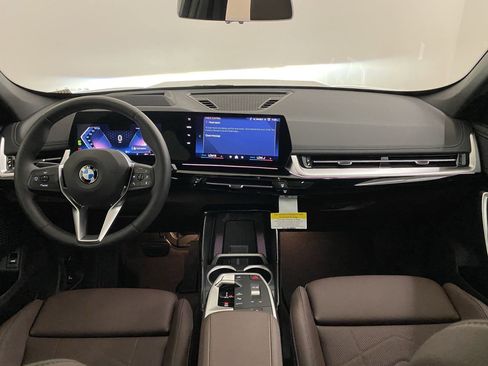 Used 2025 BMW X1 xDrive28i w/ Technology Package image 14