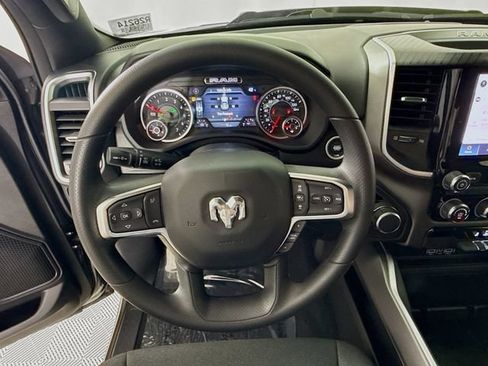 New 2026 RAM 1500 Express AWD/4WD image 11