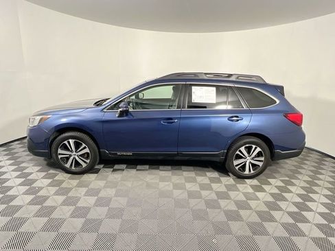 Used 2019 Subaru Outback 3.6R Limited AWD/4WD image 6