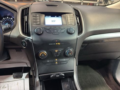 Used 2019 Ford Edge SE AWD/4WD image 19