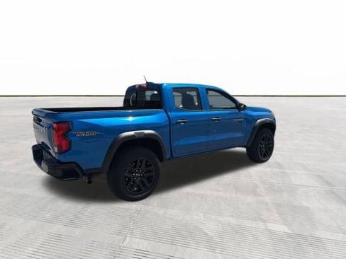 Used 2024 Chevrolet Colorado Trail Boss w/ Safety Package AWD/4WD image 5