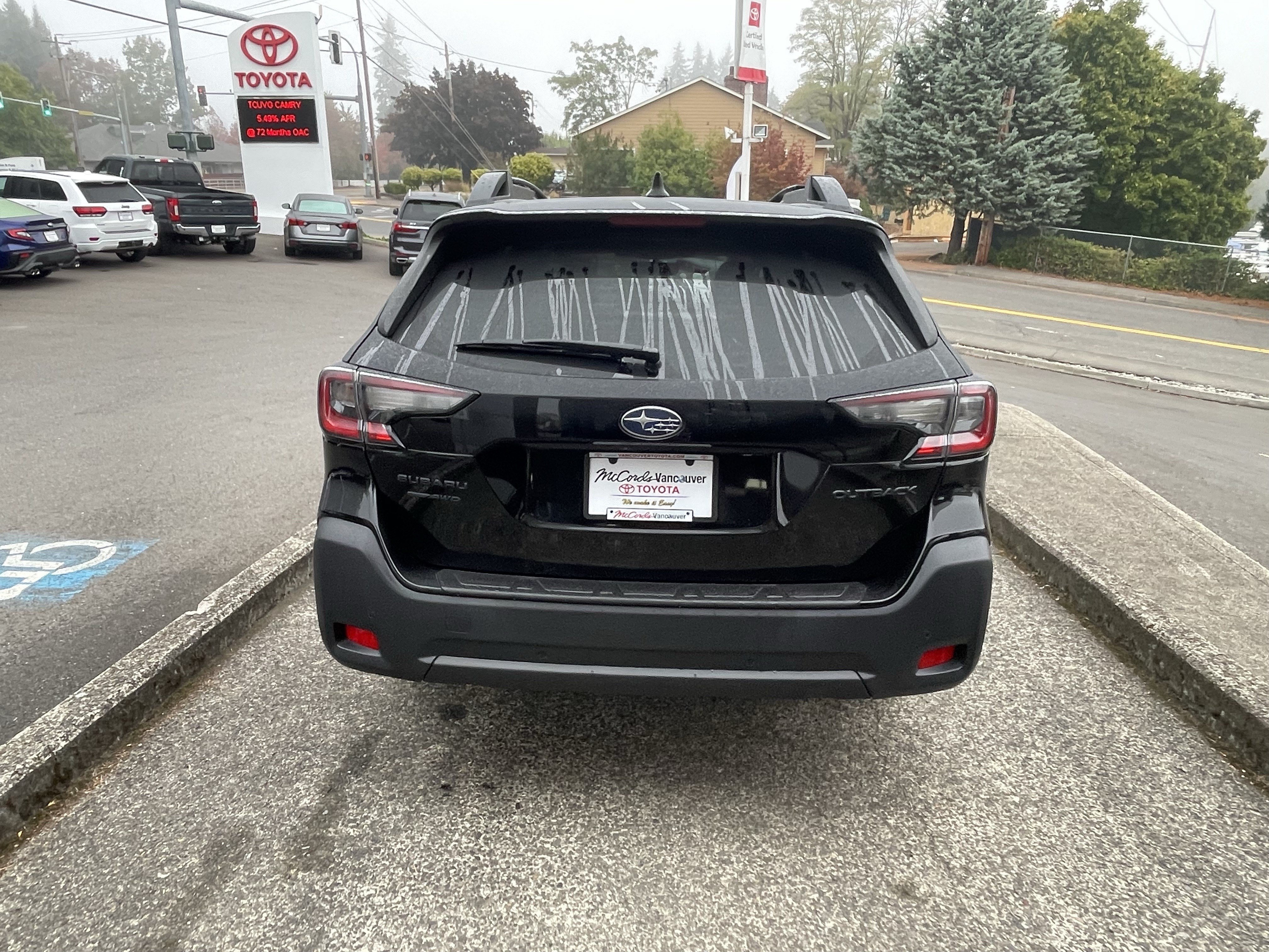 Used 2024 Subaru Outback Onyx Edition AWD/4WD image 6
