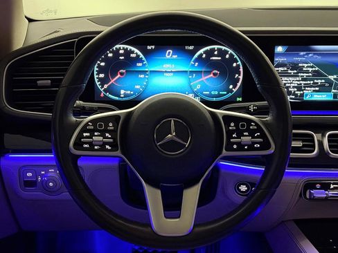 Used 2020 Mercedes-Benz GLS 450 4MATIC w/ Convenience Package image 32