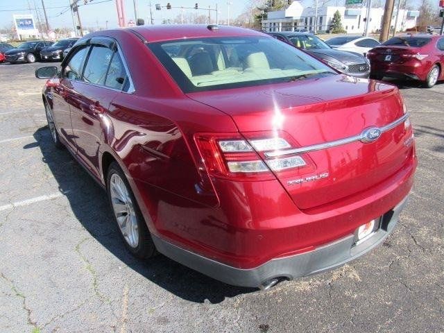 Used 2017 Ford Taurus Limited FWD image 5
