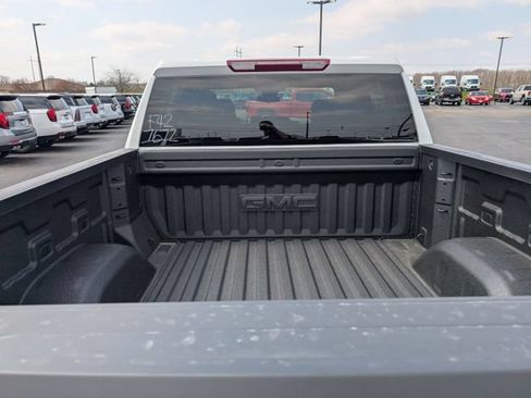 New 2026 GMC Sierra 1500 SLE AWD/4WD image 10