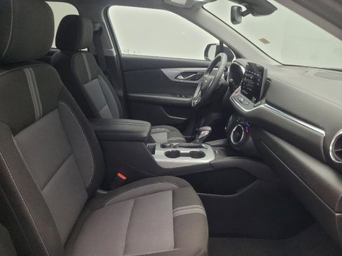 Used 2024 Chevrolet Blazer LT w/ Convenience Package FWD image 21