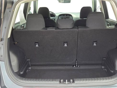 Certified 2025 Kia Soul LX w/ LX Technology Package FWD image 13