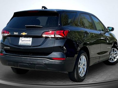 Used 2022 Chevrolet Equinox LS FWD image 6
