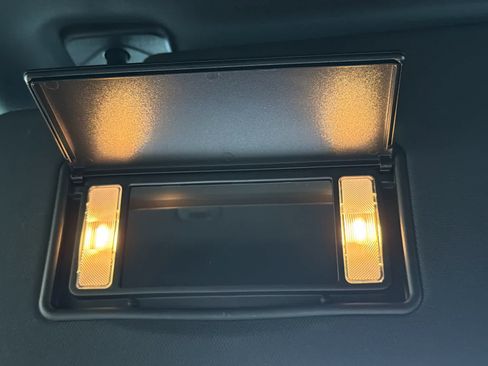 Used 2025 RAM 1500 Big Horn RWD image 52