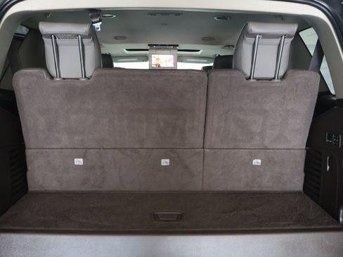 Used 2020 GMC Yukon Denali w/ Open Road Package image 16