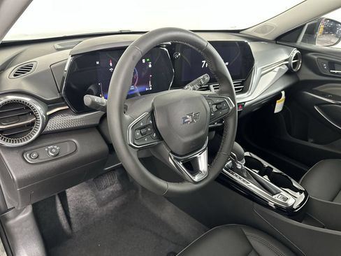 New 2026 Chevrolet Trax ACTIV w/ Driver Confidence Package FWD image 11