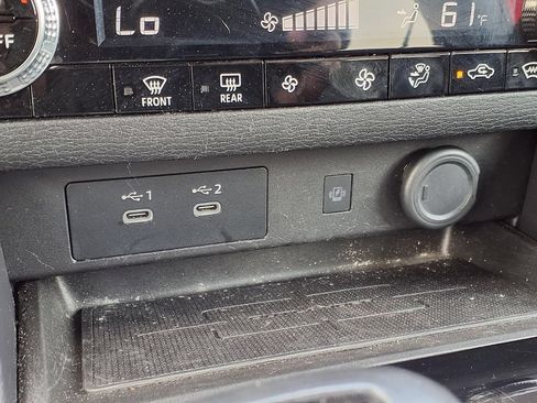 Used 2025 Mitsubishi Outlander SE AWD/4WD image 11