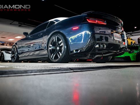 Used 2014 Chevrolet Camaro ZL1 RWD image 77