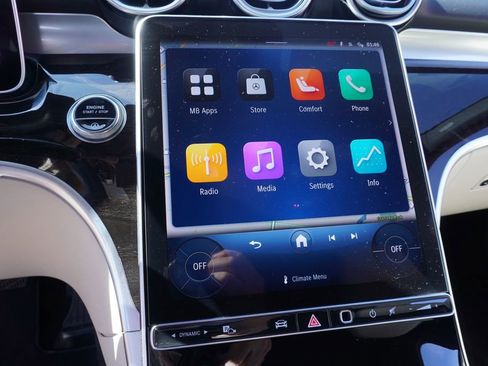 Used 2025 Mercedes-Benz C 300 Sedan image 19