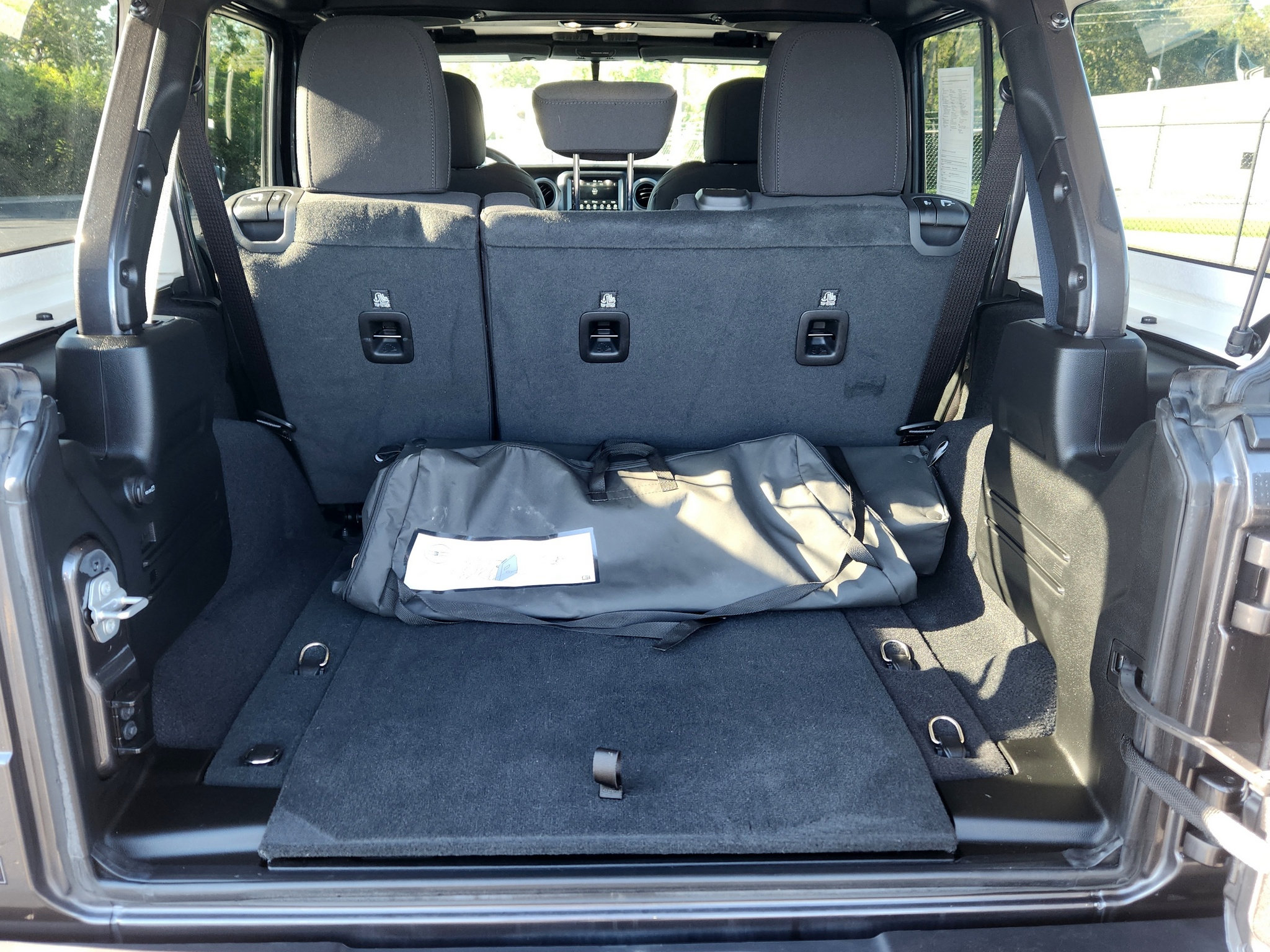 Used 2023 Jeep Wrangler Unlimited Sport w/ Xtreme 35 Tire Package AWD/4WD image 16