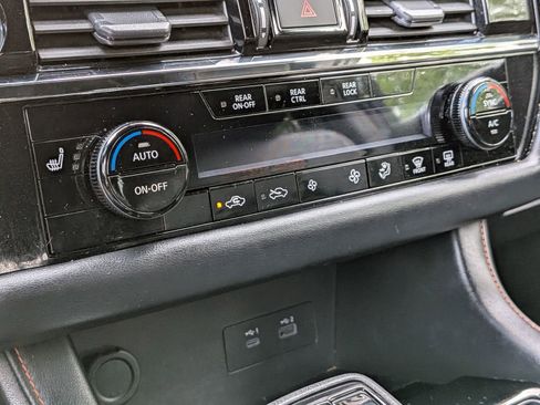 Certified 2023 Nissan Pathfinder Rock Creek AWD/4WD image 19