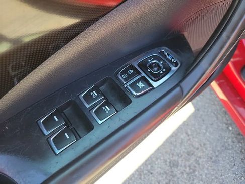 Used 2016 Hyundai Azera image 16