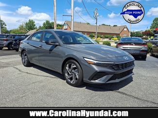 New 2025 Hyundai Elantra Sport image 1