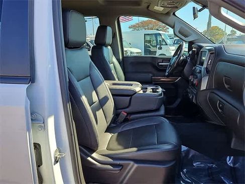 Used 2021 Chevrolet Silverado 1500 LT w/ Safety Package image 32