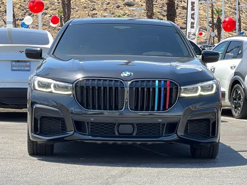 Used 2021 BMW M760i xDrive AWD/4WD image 8