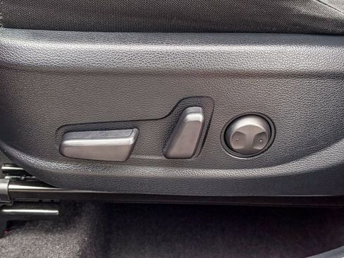 Used 2023 Kia Soul S FWD image 45