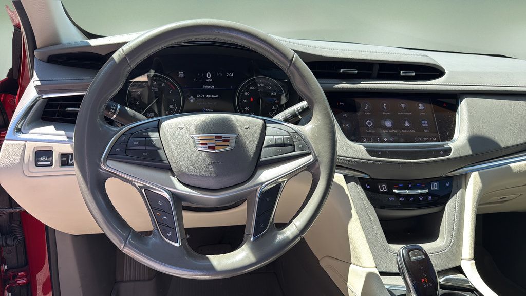 Used 2022 Cadillac XT5 Premium Luxury w/ Technology Package AWD/4WD image 30