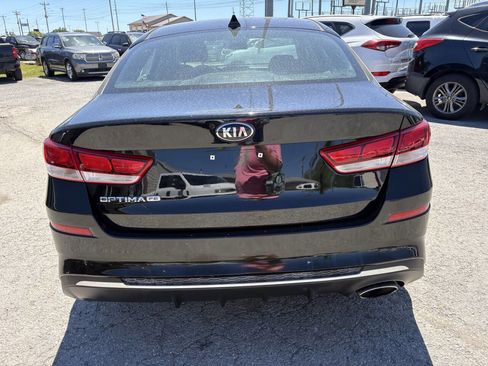 Used 2020 Kia Optima LX FWD image 8
