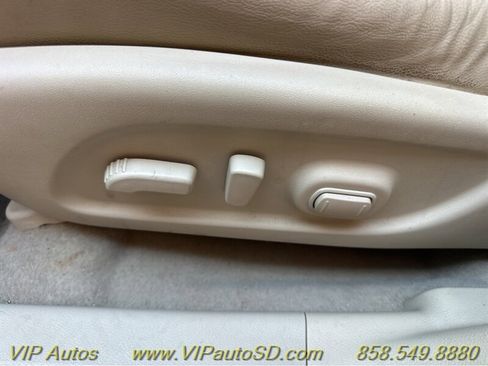 Used 2015 Nissan Murano Platinum w/ Platinum Technology Package image 32