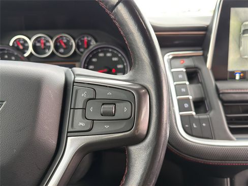 Used 2021 Chevrolet Tahoe RST w/ Luxury Package AWD/4WD image 17