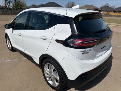 Used 2023 Chevrolet Bolt LT image 3