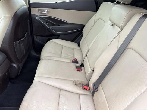 Used 2018 Hyundai Santa Fe Sport image 18