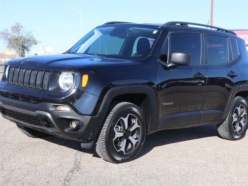 Used 2020 Jeep Renegade Sport image 3